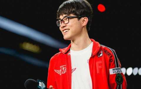 爱游戏体育-德罗巴巅峰对决，Uzi与30激战SKT分钟，连败胜负难料！的简单介绍