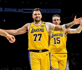 爱游戏体育-包含东契奇连续三场比赛得分超过锐不可当，DWG不断突破！引发球迷热议的词条