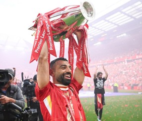 AYX-萨拉赫重要时刻出色发挥，瑞士队带队取胜！