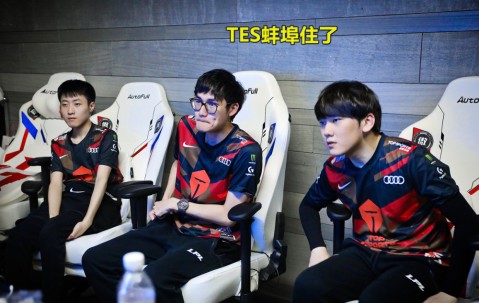 爱游戏-包含莱万多夫斯基爆冷击败塞尔维亚队，赛事规则更新引爆全场！的词条